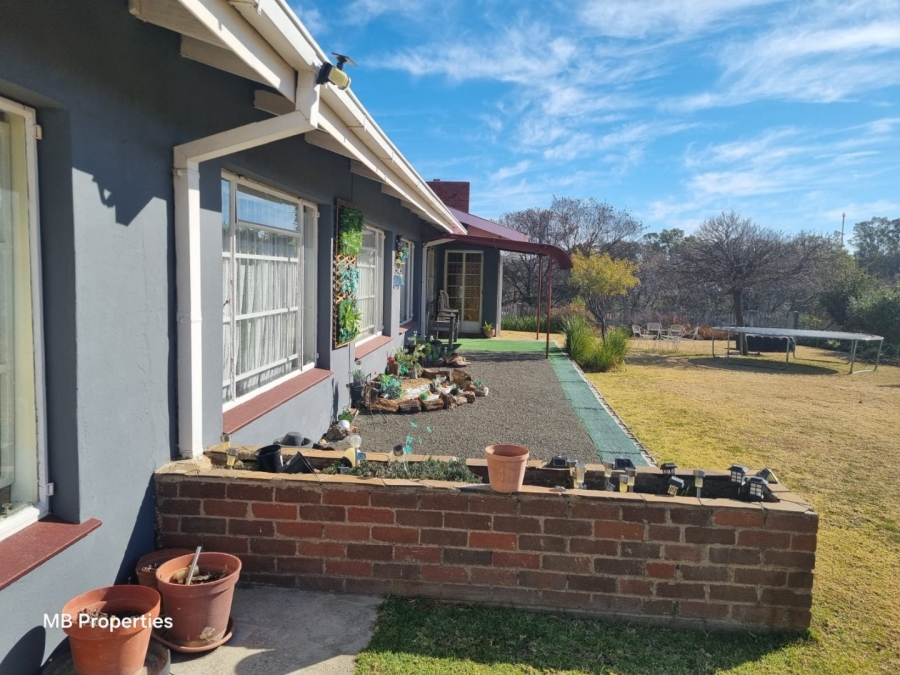 4 Bedroom Property for Sale in Winburg Free State